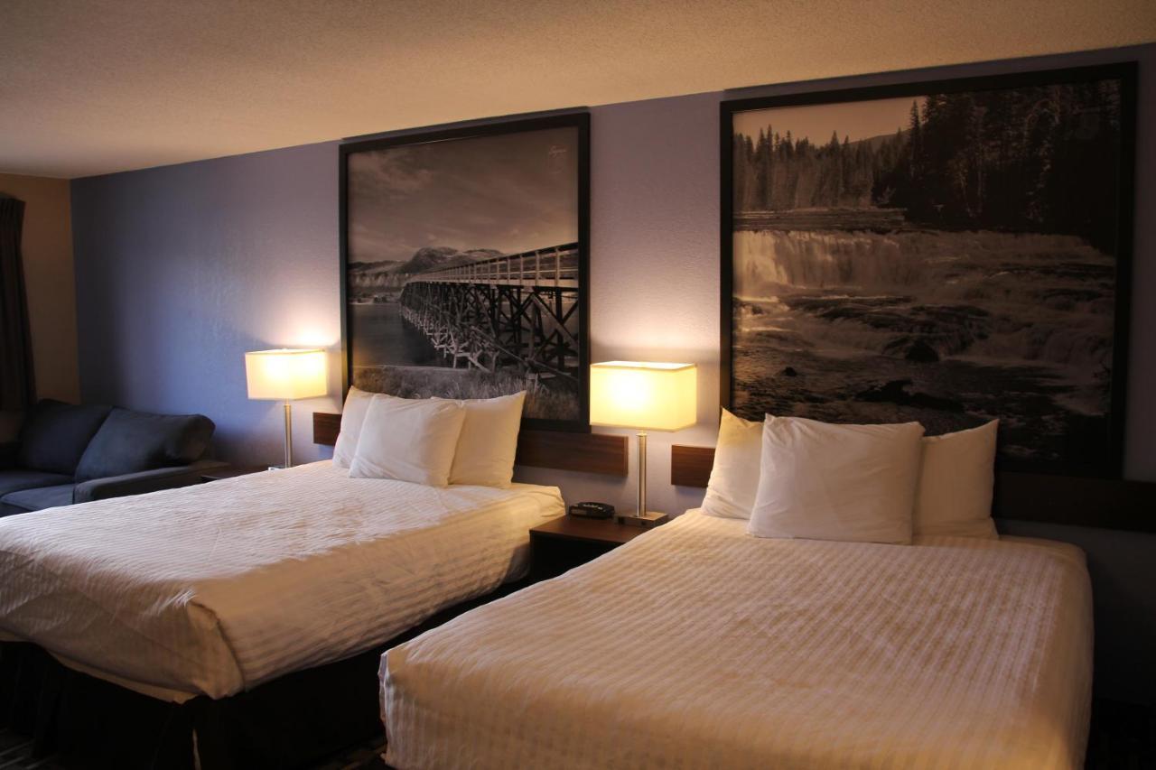 Super 8 By Wyndham On The Hill Hotel 2*